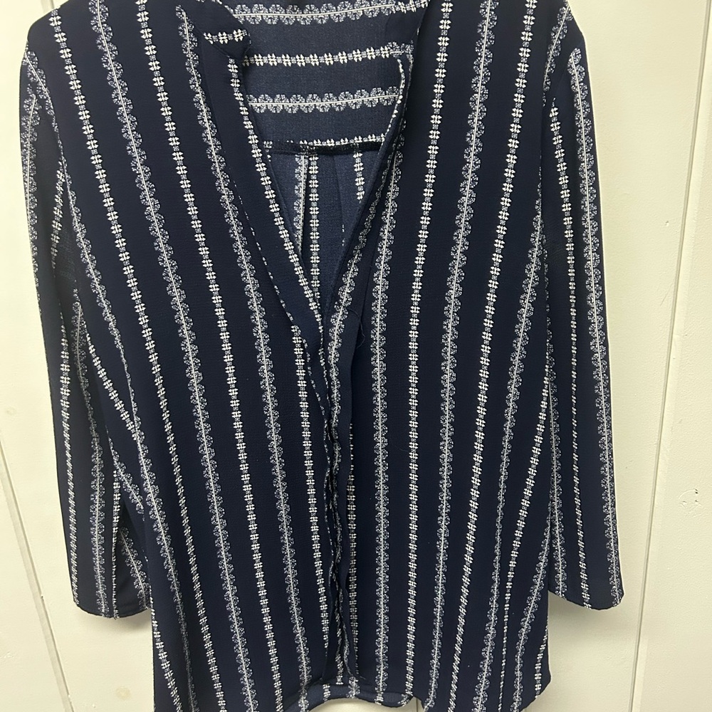 Sweet Wanderer Blue and White Button Down Tunic with Mandarin Collar